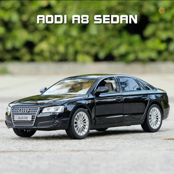 AUDI A8 toy car in 1:32 scale